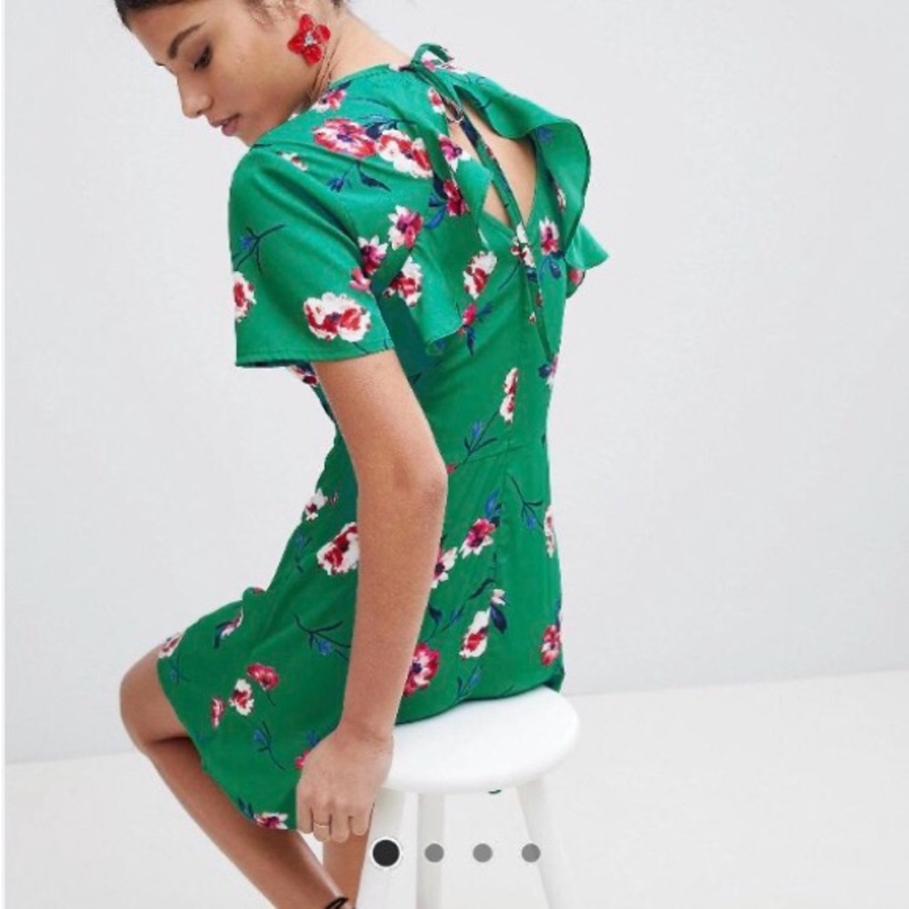 PrettyLittleThing floral tie back skater dress in green